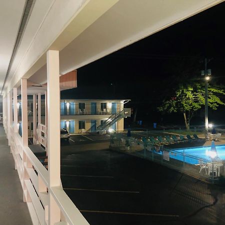 Starlite Motel วิสคอนซินเดลส์ ภายนอก รูปภาพ