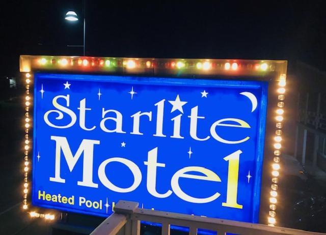 Starlite Motel วิสคอนซินเดลส์ ภายนอก รูปภาพ